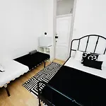 Luxury In Lisbon, Marques De Pombal Хостел