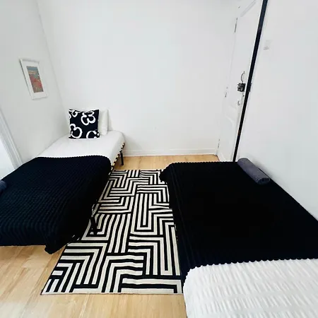 Luxury In Lisbon, Marques De Pombal *