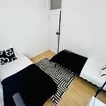 Hostel Luxury In Lisbon, Marques De Pombal Lisboa